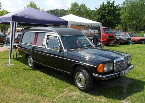 W123 Bestatter