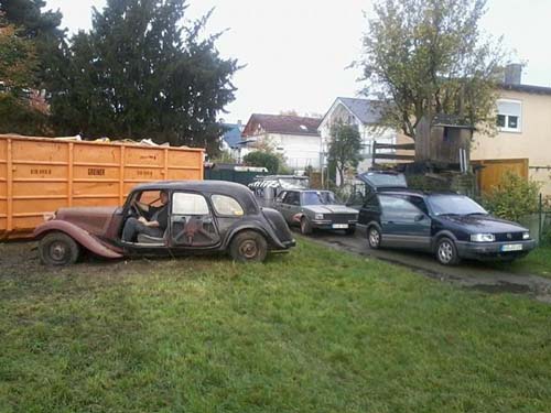 Citroen 11CV Bergung