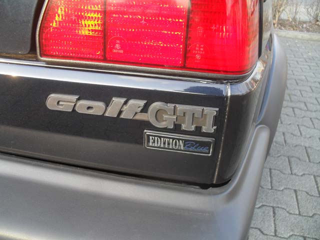 VW Golf 2 GTI Blue Edition